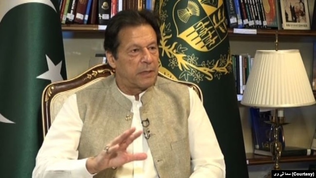 وزیر اعظم عمران خان کا کہنا ہے کہ ملک کی معاشی سمت درست ہے۔