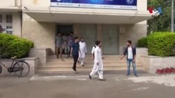 د سکواش لوبغاړی عمېر وایي نړۍ ته به له سکواش سره د پښتنو تړلی نوم بیا وښیي