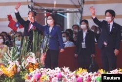 臺灣總統蔡英文在臺北出席雙十國慶慶祝儀式。(2021年10月10日)