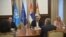 Aleksandar Vučić na sastanku sa šefom UNMIK-a Zahirom Taninom (izvor: Fejsbuk stranica predsednika Srbije)