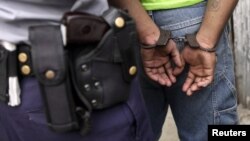 La oposición ha denunciado una ola de arrestos que en lo que va de año ya suman más de dos mil.