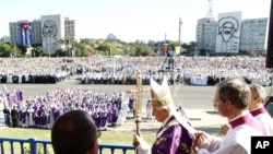 Đức Giáo Hoàng Benedict XVI cử hành Thánh lễ tại Quảng trường Cách mạng ở Havana, ngày 28/3/2012