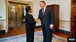 Menlu Retno Marsudi bertemu Menlu AS Mike Pompeo di Washington DC Selasa (5/6) membahas berbagai isu bilateral, dan menyampaikan harapan agar Amerika mendukung pencalonan Indonesia sebagai anggota tidak tetap Dewan Keamanan PBB. (Courtesy: Kemlu RI).