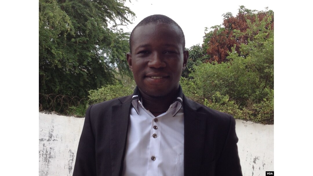 Ebola survivor Mustapha Kallon says that "when I am among my colleague survivors, we explain to ourselves what we go through, and that helps us to forget about the past and face the future," April 6, 2017 (N. DeVries/VOA)