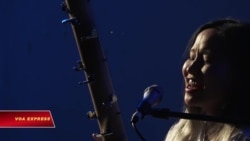 Cất tiếng ca từ lòng đất, Mai Khôi khiến khán giả Mỹ thấy “đau”