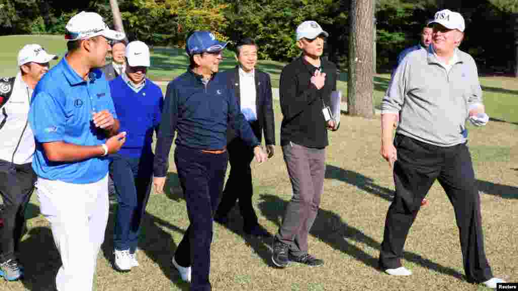 Presidente Trump jogou golfe com o primeiro-ministro do Japão, Shinzo Abe.