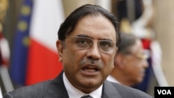 Presiden Pakistan Asif Ali Zardari dilaporkan kawatir dikudeta oleh militer Pakistan (foto: dok).