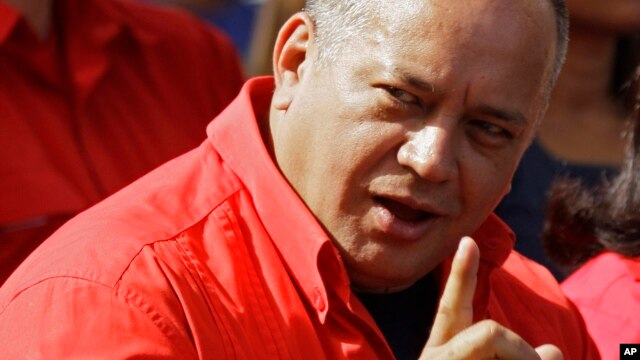 Al presidente de la Asamblea Nacional, Diosdado Cabello, le parece "inmoral" la presencia de los eurodiputados en Venezuela.