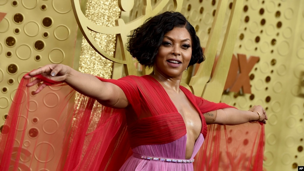 Fashion Emmy Goes to Red and Pink from VOA - Learning Languages