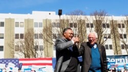 Sveštenik Jesse Jackson​ podržao Bernija Sandersa