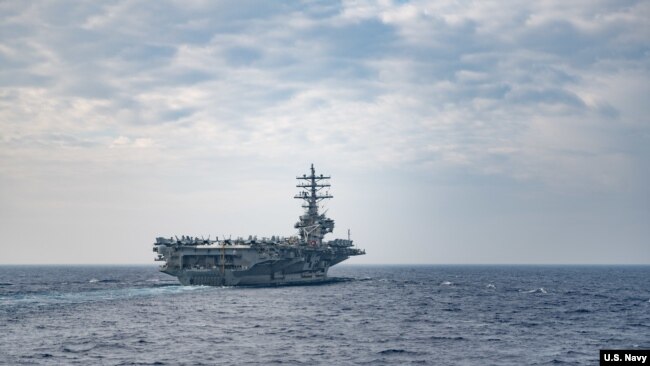 美国里根号航母(USS Ronald Reagan)2020年5月30日在菲律宾海行动(美国海军照片)