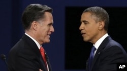 Tổng thống Obama và ứng cử viên của đảng Cộng hòa Mitt Romney
