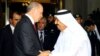 Recep Tayyip erdogan, à gauche, reçu par le roi Salmane, Jeddah, Arabie saoudite, le 23 juillet 2017. 