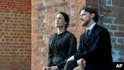 Robin Wright portrays Mary Surratt and James McAvoy takes on the role of attorney Frederick Aiken in 'The Conspirator.'