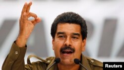 El presidente Nicolás Maduro dijo que él personalmente dio la orden de capturar al documentalista estadounidense.