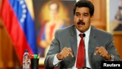 El presidente Maduro amenazó con detener también al alcalde del municipio capitalino de Chacao, Ramón Muchacho.