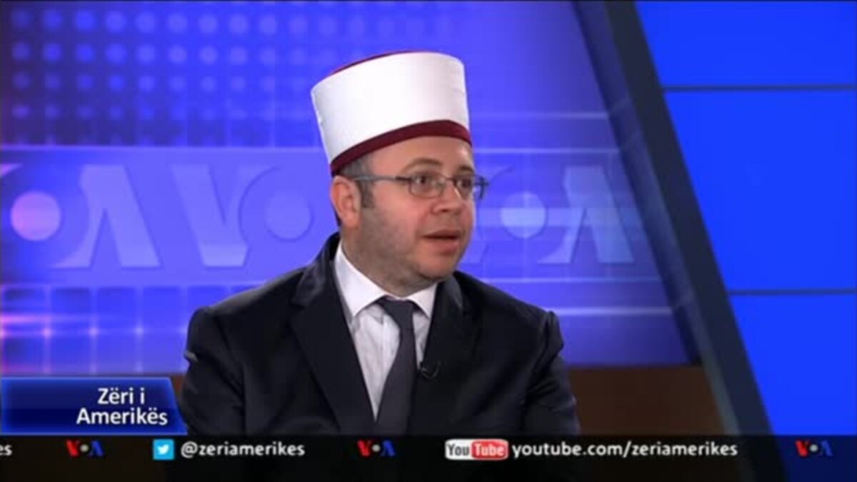Billedresultat for Kryetari i Komunitetit Mysliman flet pÃ«r konceptin e fesÃ« dhe kombit