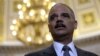 Eric Holder enfrenta votación sobre desacato