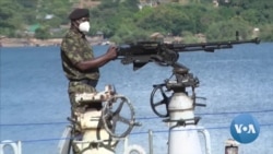 Filipe Nyusi elogia base naval de Metangula
