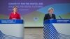 El vicepresidene ejecutivo de la Comisión Europea Margrethe Vestager, izquierda, y el Comisionado Europeo para el Mercado Interno, en una rueda de prensa en Bruselas el martes 15 de diciembre.