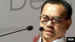 Menteri Energi dan Sumber Daya Mineral Sudirman Said di Jakarta (21/1). (VOA/Iris Gera)