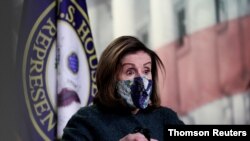 La presidenta de la Cámara de Representantes de Estados Unidos, Nancy Pelosi, ofrece una conferencia de prensa en el Capitolio, en Washington, el 28 de enero del 2021. 