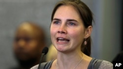 Amanda Knox ha declarado que además de “doloroso” el fallo que anula su absolución es “infundado e injusto”. 