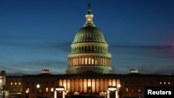 Zgrada Kongresa na Kapitol hilu (Foto: Reuters/Sarah Silbiger)