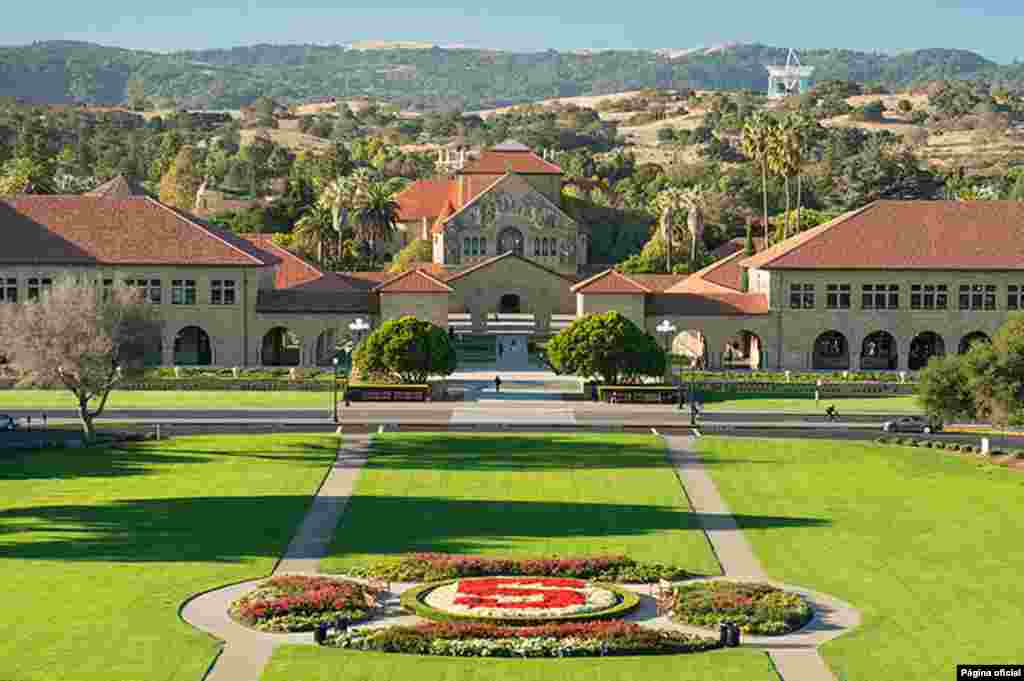 #2 Stanford University - Fica na Califórnia e grandes génios estudaram aqui, como os fundadores do Google, Yahoo, Nike, Hewlett-Packard, Sun MicroSystems