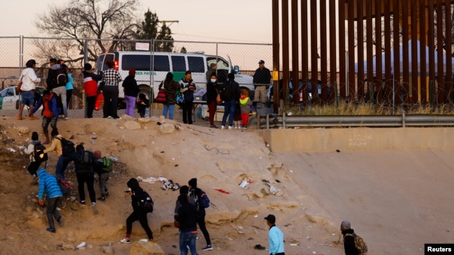 Мигранты на границе Мексики и США. 17 декабря, 2022.