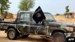 Un véhicule appartenant au groupe djihadiste Etat Islamique en Afrique de l'Ouest (ISWAP) vu à Gaga au Nigeria le 2 août 2019.