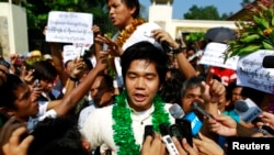 Burma Releases More Political Prisoners