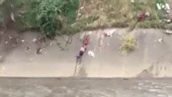 ԱՌԱՆՑ ՄԵԿՆԱԲԱՆՈՒԹՅԱՆ. Կարակասի աղքատ թաղամասի բնակիչները կոյուղու ջրով ողողված գետում արժեքավոր իրեր են որոնում