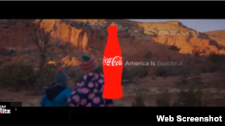 Iklan Coca-Cola pada final Super Bowl memancing perdebatan hangat. 