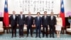 资料照片：台湾总统赖清德与共和党联邦参议员吉姆·班克斯会面。(2026年4月8日)