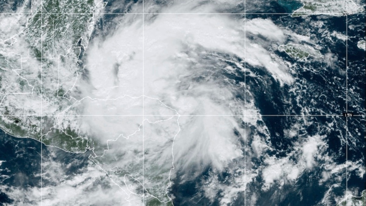 Tormenta tropical Sara nace en el Caribe, se dirige a Centroamérica y México