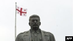 Судьба памятника Сталину волнует грузинских коммунистов
