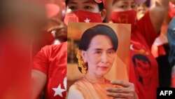 美国观察(重播)