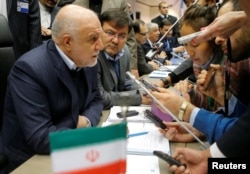 Iran's Oil Minister Bijan Zanganeh talks to journalists during a meeting of the Organization of the Petroleum Exporting Countries (OPEC) in Vienna, Austria, Nov. 30, 2016.