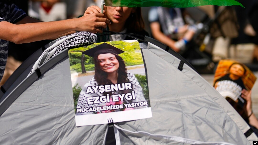 Ayşenur Ezgi Eygi, İsrail'in Gazze'deki savaşı sürerken 6 Eylül’de Batı Şeria'da yerleşimlerin genişletilmesine karşı düzenlenen protesto gösterisinde öldürülmüştü.