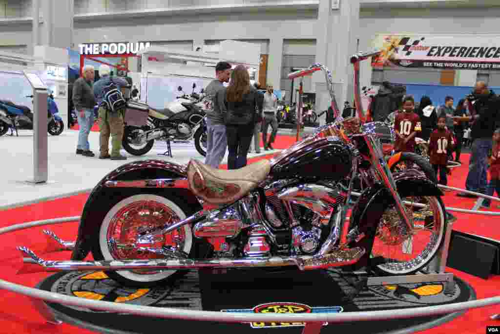 موتورهای سفارشی یا custom made