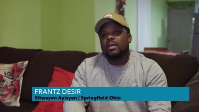 Yon Fanmi Ayisyen nan Springfield Reflechi sou Kòman Pou yo Fete Fèt Nwèl la