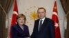 دیدار رجب طیب اردوغان رئیس جمهوری ترکیه (راست) و آنگلا مرکل صدراعظم آلمان در آنکارا - فوریه ۲۰۱۶ 