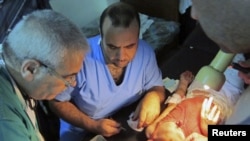 Dete ranjeno u napadima sirijskih snaga na lečenju u bolnici