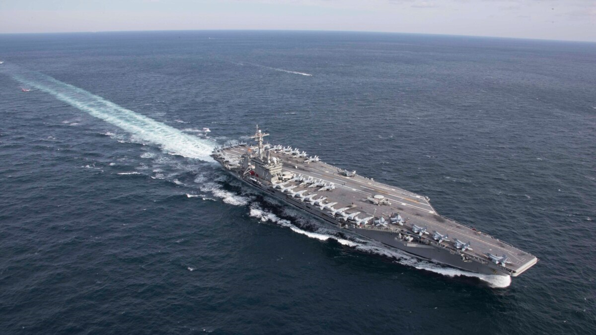 US Carrier, Bombers Arrive in Middle East to Deter Iran