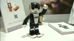 RoBoHon, robot celular