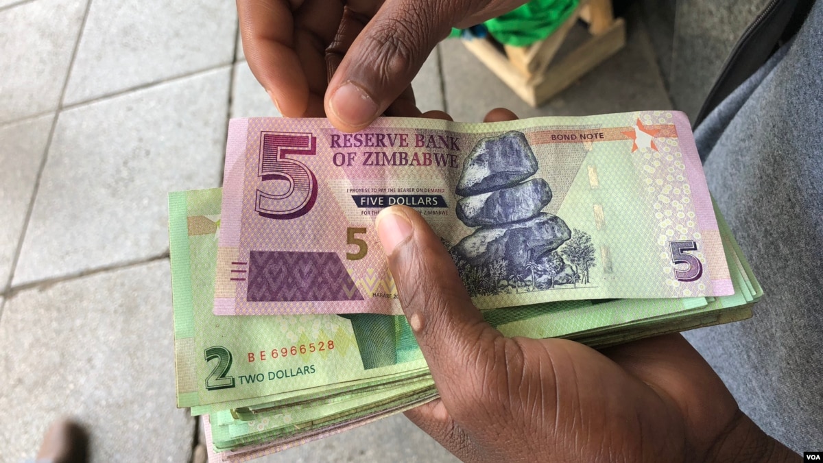Zimbabwe S Businesses Want Dollars Not Bond Notes