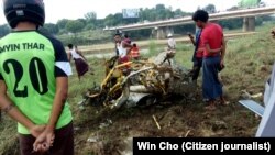 中国制造的两架歼-7战斗机在缅甸坠毁，导致三人死亡。
