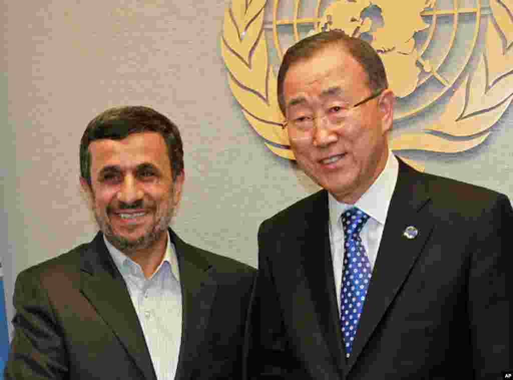 Le secr&eacute;taire g&eacute;n&eacute;ral de l&#39;ONU, Ban Ki-moon, et le pr&eacute;sdient iranien Mahmoud Ahmadinejad &agrave; l&#39;ONU le 23 septembre 2012