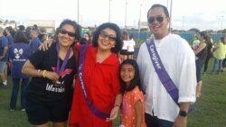 Naturi Isherdianto (kiri) bersama keluarga di acara penggalangan dana untuk kanker di AS (dok: pribadi)